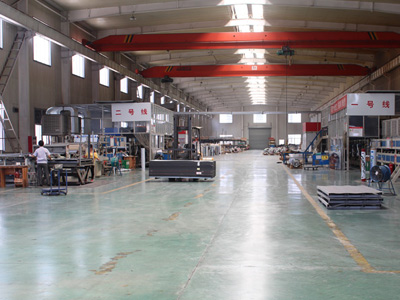 鋁塑板的清洗過程中應(yīng)當(dāng)注意什么